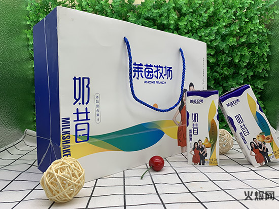 5橫掃市場,裸價招商,6.5元/提,這款飲品真的狠給“利”! 5橫掃市場,裸價招商,6.5元/提,這款飲品真的狠給“利”!